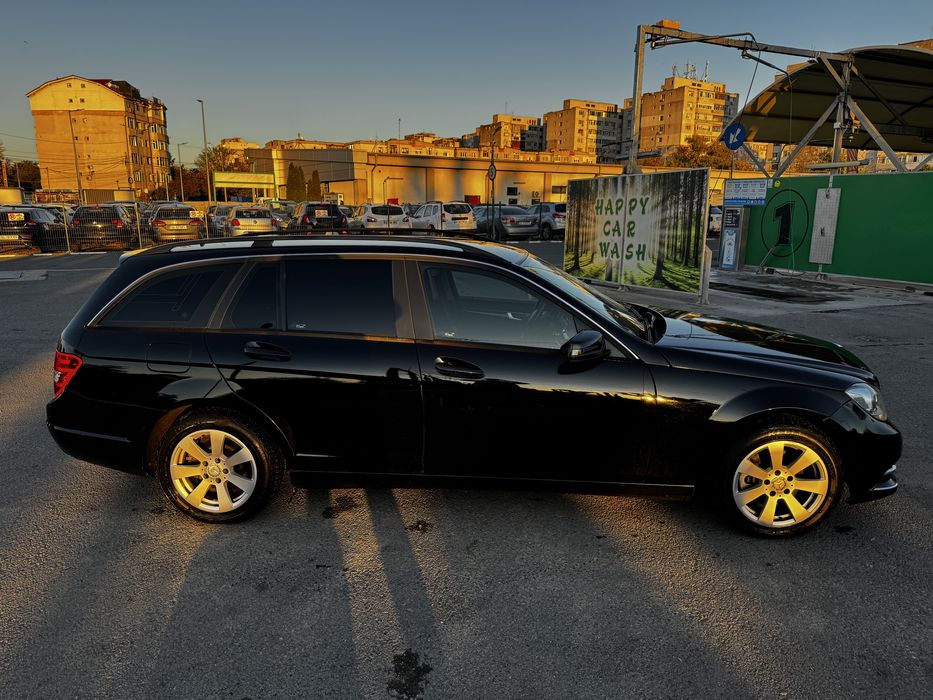 Mercedes Benz C220 2013