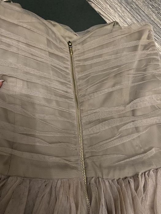 Платье нарядное