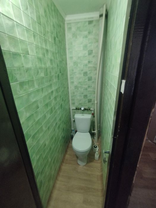 Срочно продам двухкомнатную квартиру