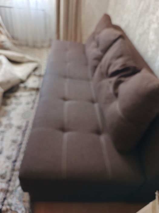 Продам диван раскладной !