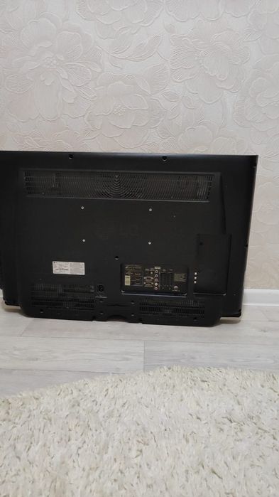 Продам Телевизор LG
