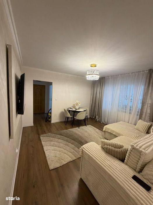 Apartament 4 camere renovat complet