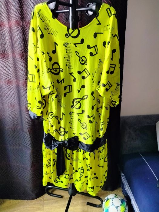 Vând articole petrecere ( tematică)