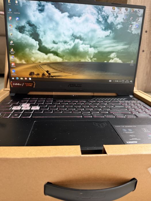 Laptop ASUS 15 FHDI5-12500H 16GB ram 512GB stocare RTX3050