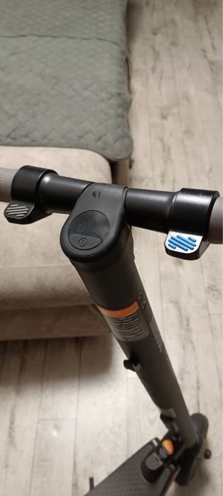 Продам Электро самокат ninebot by segway