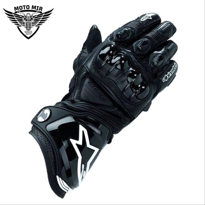 В наличии имеется фирменные кожаные перчатки ALPINESTARS  Качество