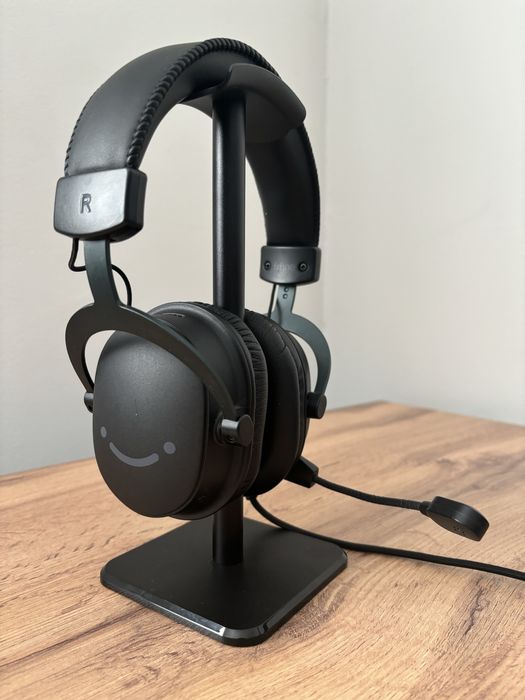 Игровые наушники