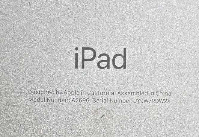 iPad Generația 10 (Model A2696) - Pentru Piese / Blocat iCloud