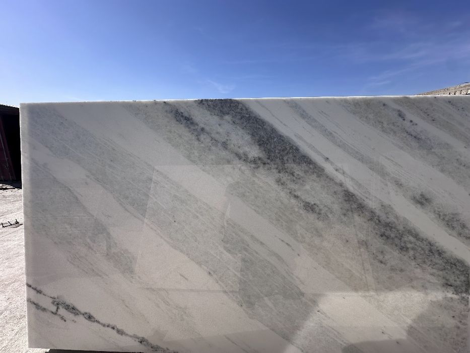 Мрамор оникс гранит