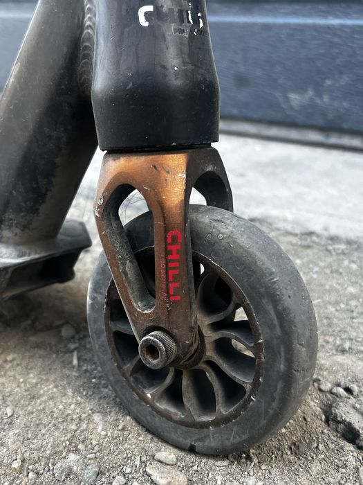 Продам самокат чилли дешево