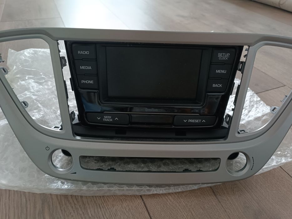 Магнитола на Hyundai accent