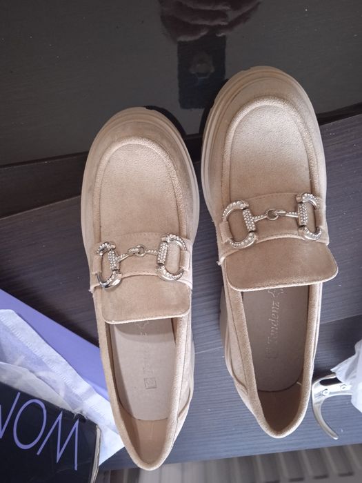 Велурени обувки  спортно-елегантни