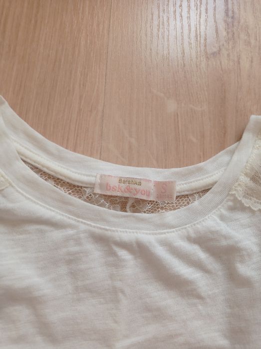 Пролетно-есенни блузки на Bershka