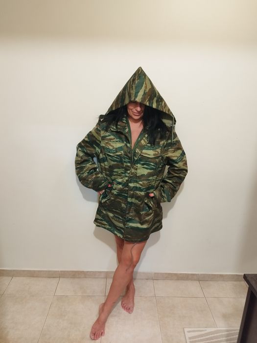 Камукамуфлажно яке,комплект с елек и качулка