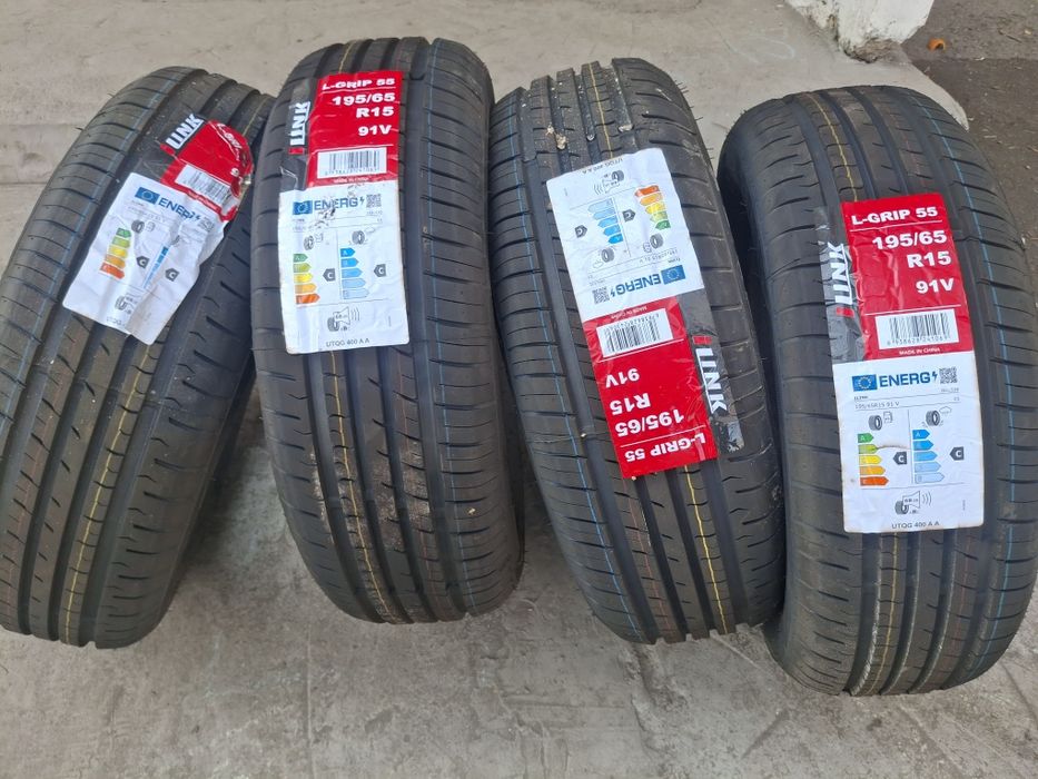 Продам КОМПЛЕКТ R15 шин