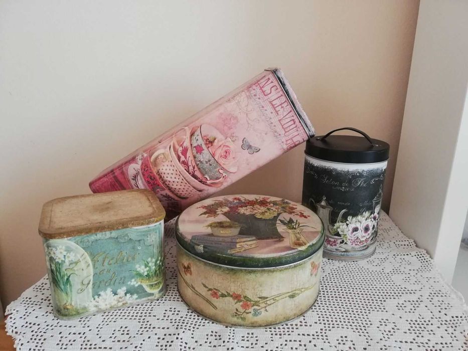 Метални кутии за съхранение с ръчна декорация НОВИ