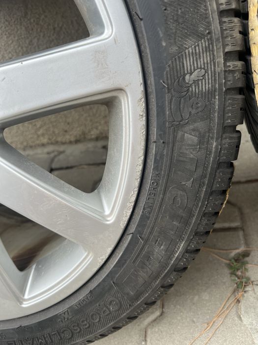 Audi A3 17 Оригинални Джанти с Гуми