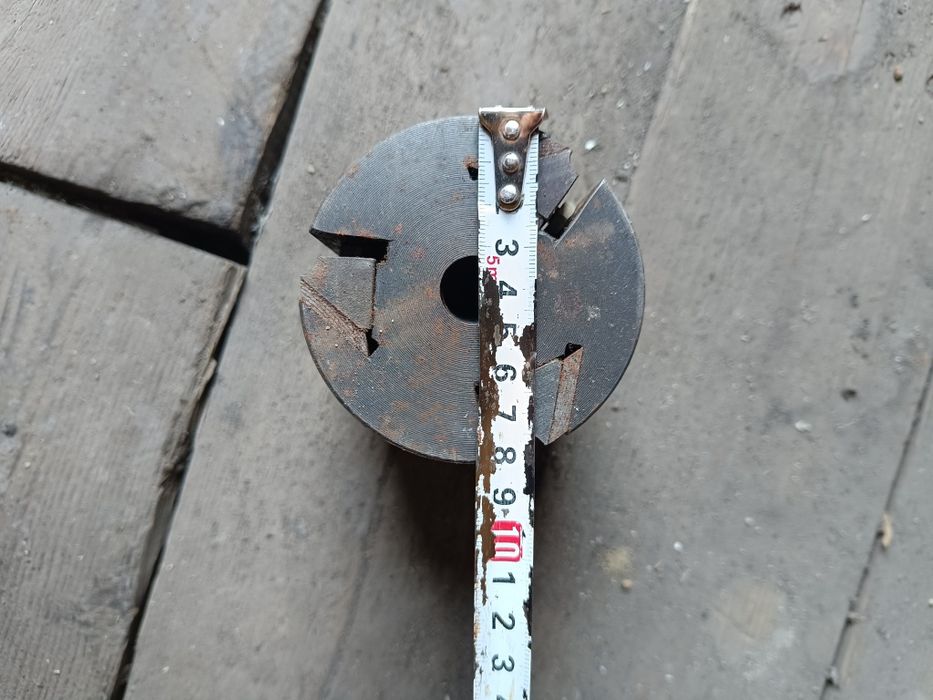 Продам Нож на фуганок