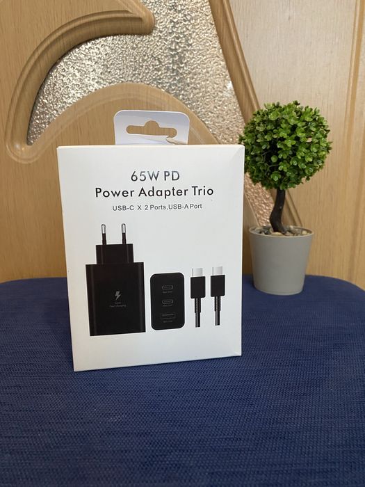 Încărcător 65W PD Power Adapter Trio – 2x USB-C + USB-A (NOU)
