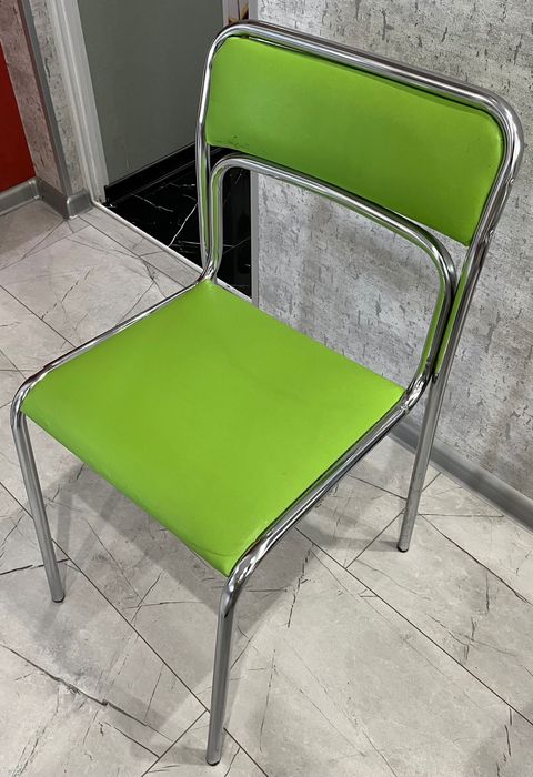 Столове (еко кожа и метал)