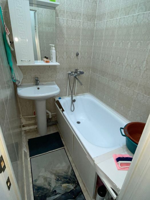 кыз издеймиз бирге туруга