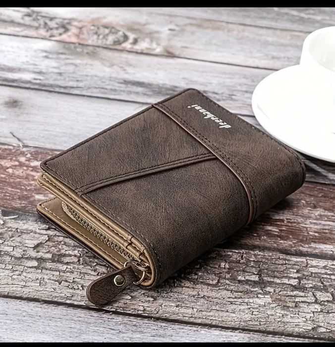 Мъжки Портфейл в Ретро Стил