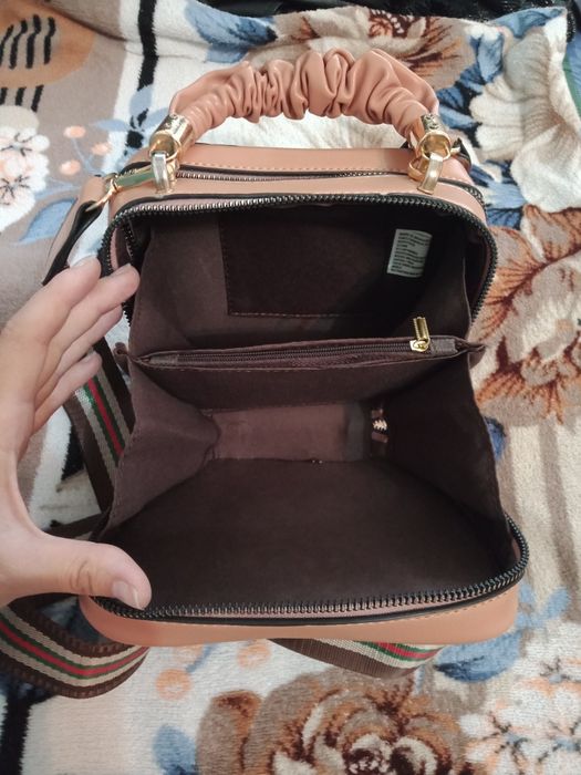 Женская маленькая сумочка