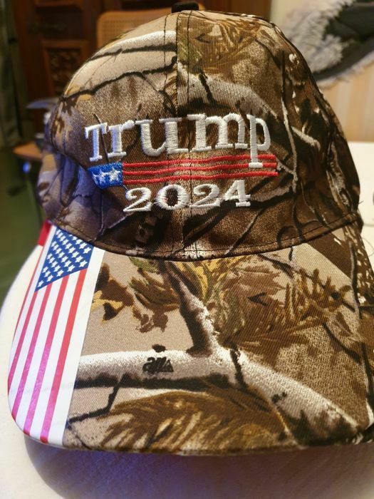 Șepci Campanie 2024 Trump