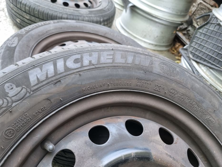 2бр летни гуми мишелин 185-65-15/ 2019г / 6мм грайфер/