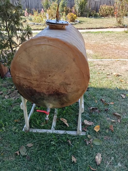Butoi fibra sticla 220 l