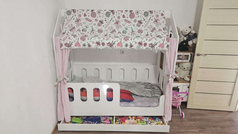 Продам детскую  кровать