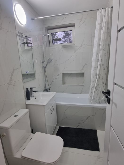 Închirez apartament pe termen scurt  sau lung