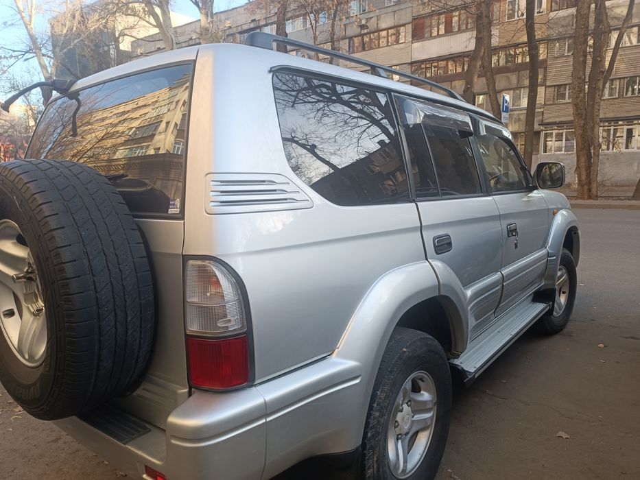 Ленд Крузер Прада 95