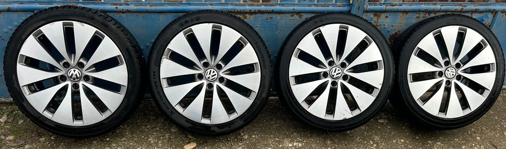 Roți VW 5x112 cu anvelope 225/40zr18 92Y