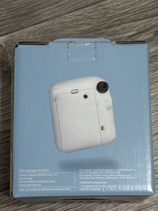 Полароид Fujifilm instax mini 12 белый