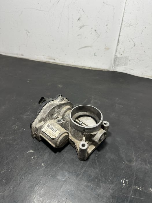 Clapeta acceleratie Ford Mondeo MK4 2.0 benzină AOBA Clapeta acceleratie ford focus 2.0 benzina clapeta acceleratie Ford c max 2.0 benzina  2008 2009