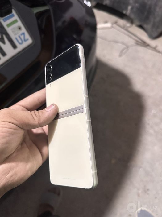 Samsung Galaxy Z flip 3