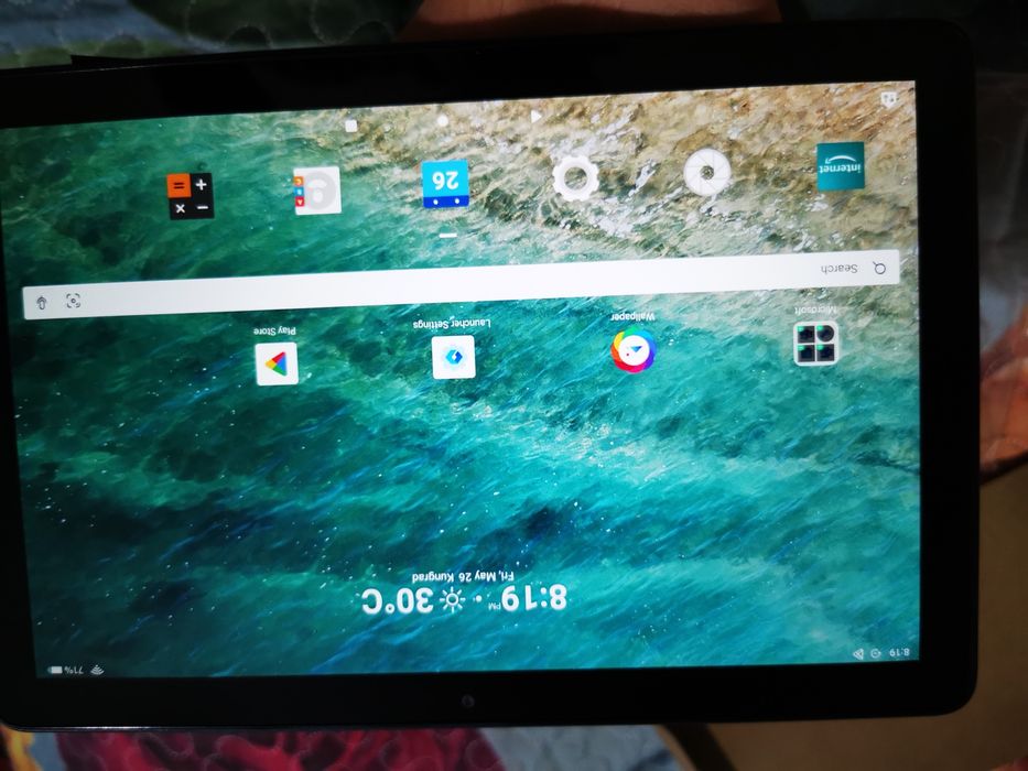 Планшет сатилады