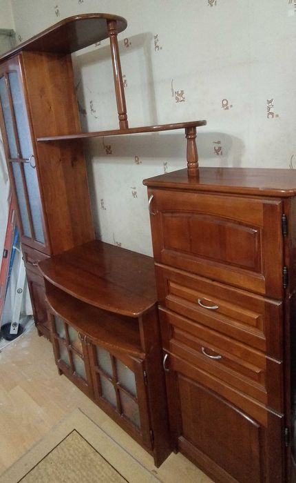 + Подарък диван. Масив секция + скрин + маса + столове