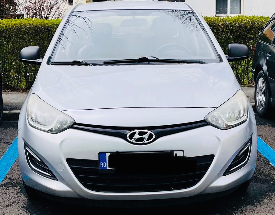 Vând HYUNDAI I 20