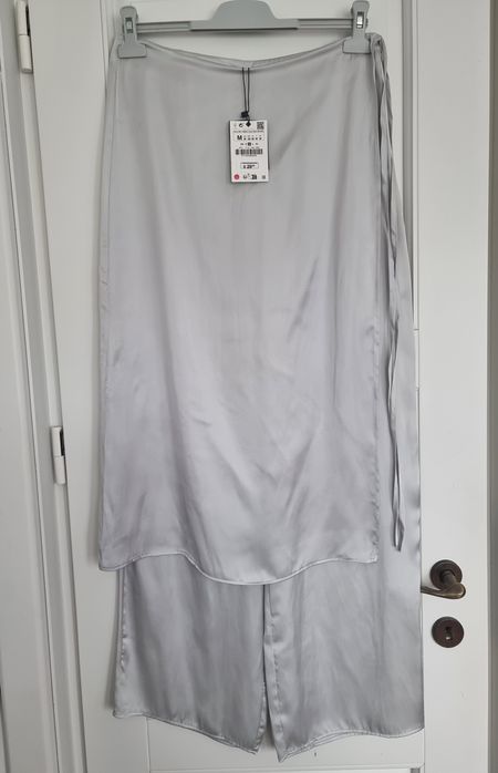 Pantaloni cu fustă Zara lenjerie noi M