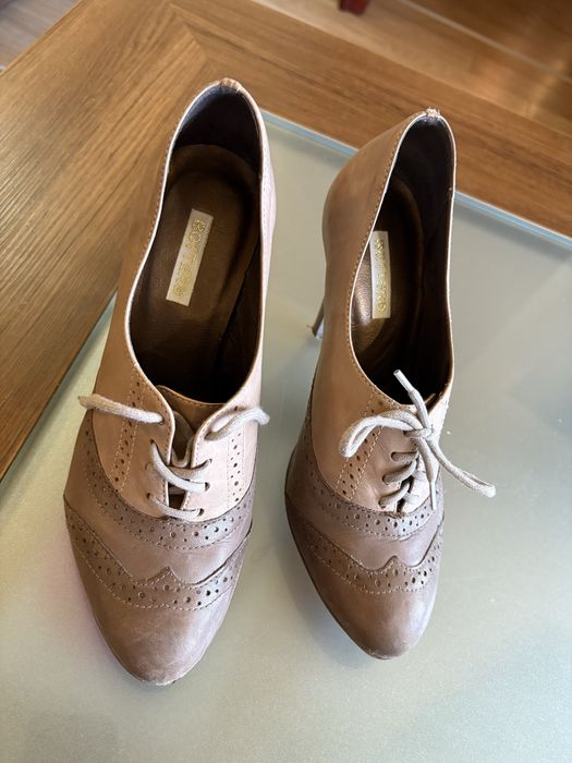 Затворени токчета 39