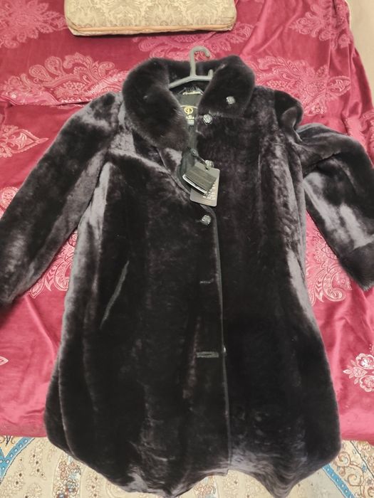 Продам шубу мутон