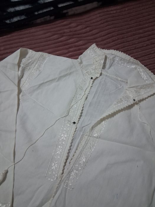 Camasa bărbătească tradițională