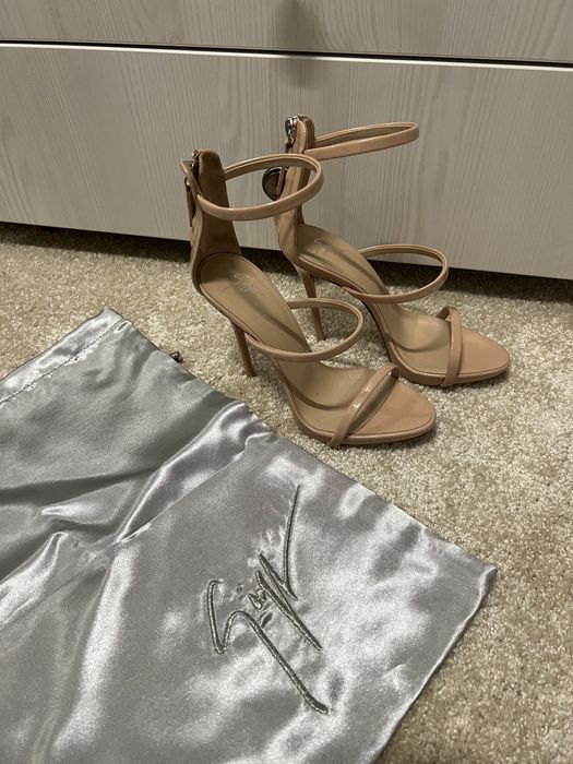 Sandale Giuseppe Zanotti 35