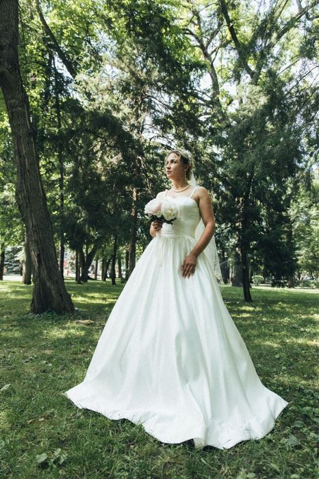 Продаю свадебное платье