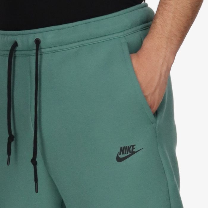 Nike Tech Fleece Shorts