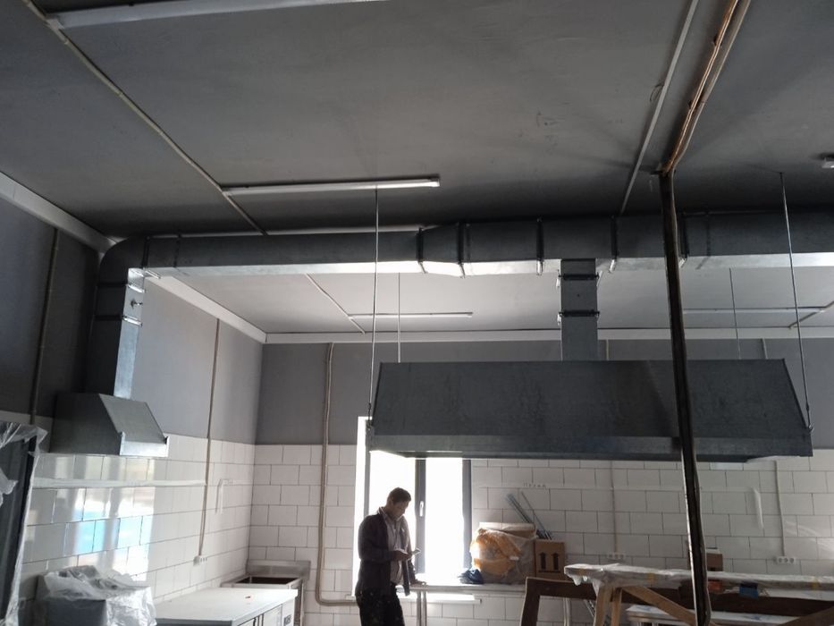 Вытяжка  вентиляция