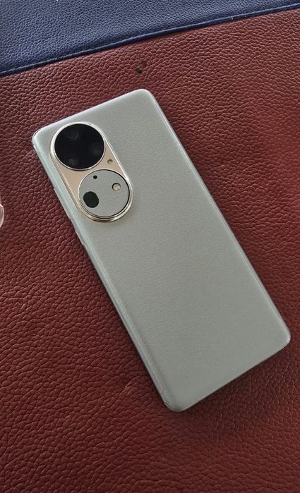 Хуавей п50про продам