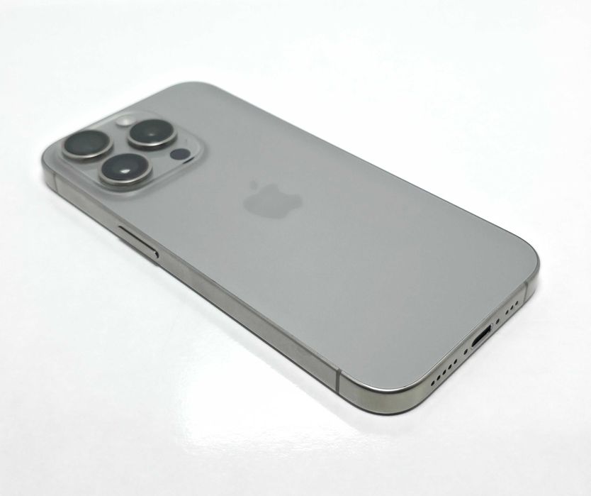 iPhone 15 Pro 128GB Natural Titanium